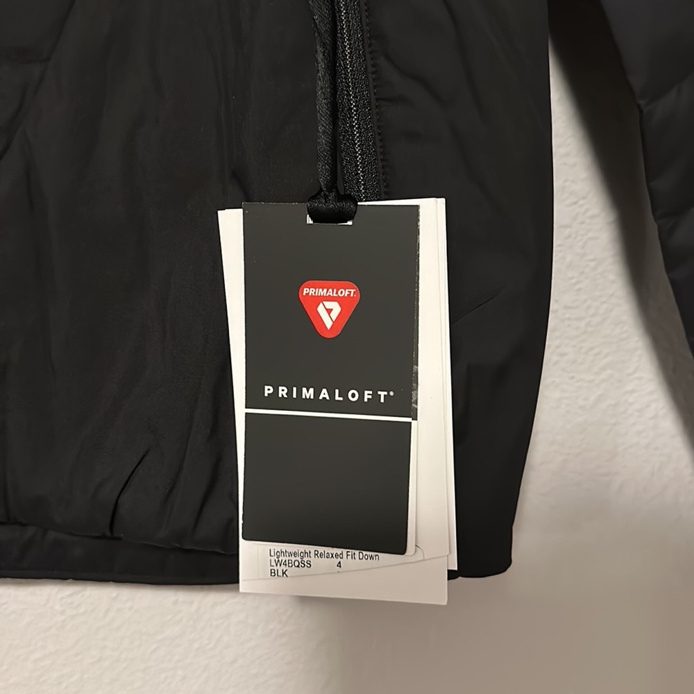 Lululemon down jacket - Picture 6 of 8